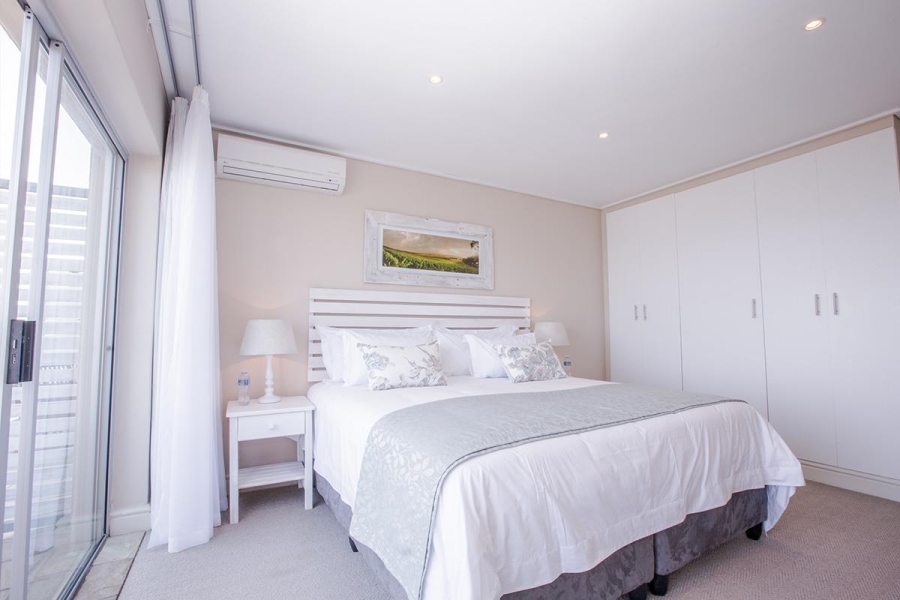 6 Bedroom Property for Sale in Camps Bay Western Cape